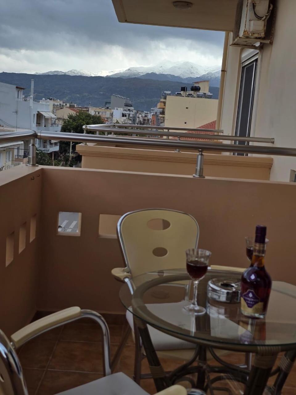 Fougaro Apartments Chania  Екстер'єр фото