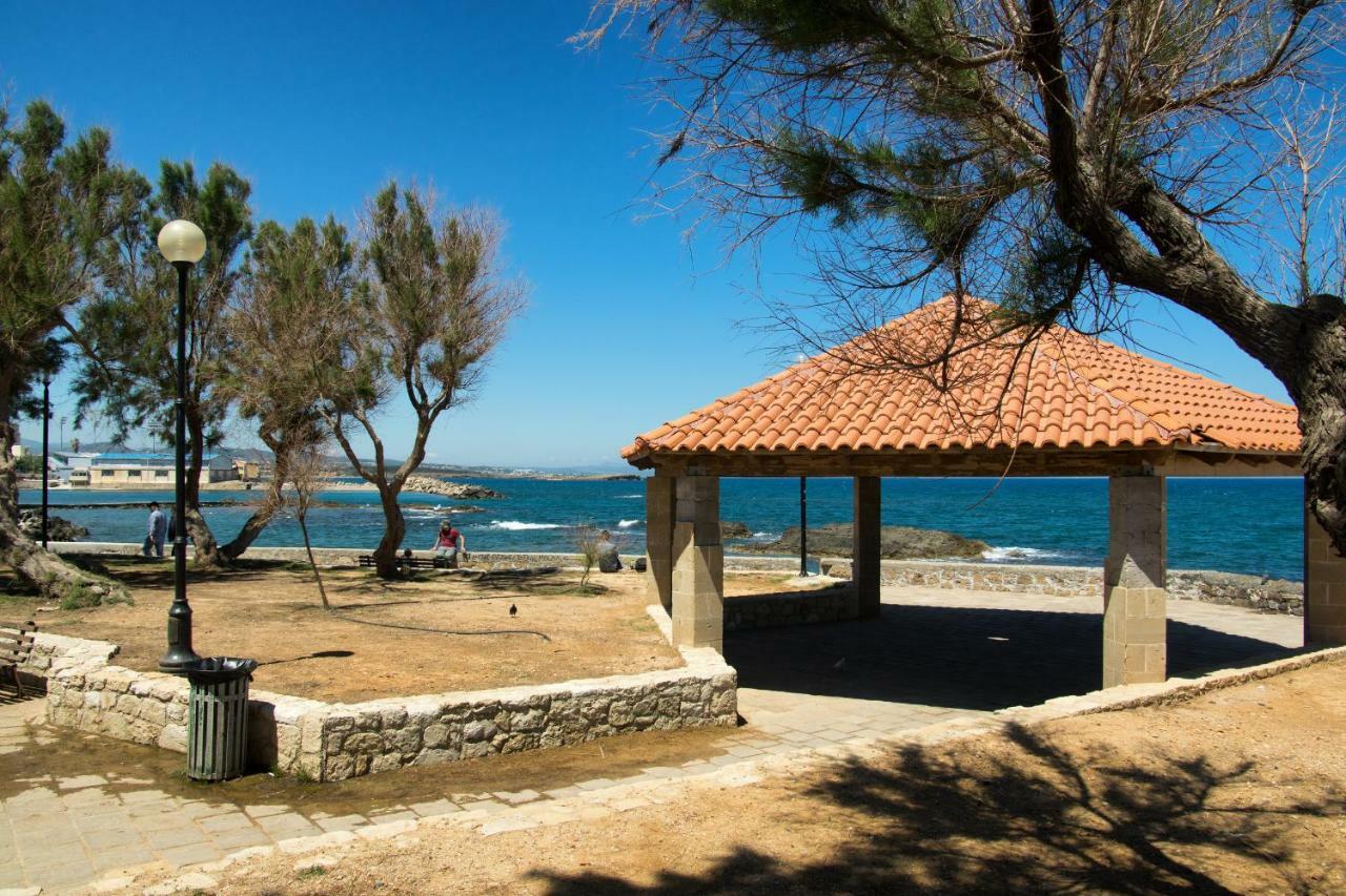 Fougaro Apartments Chania  Екстер'єр фото